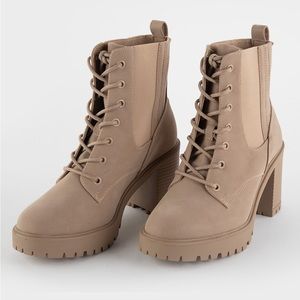 MIA Daryl Lace Up Heel Womens Boots Size 8